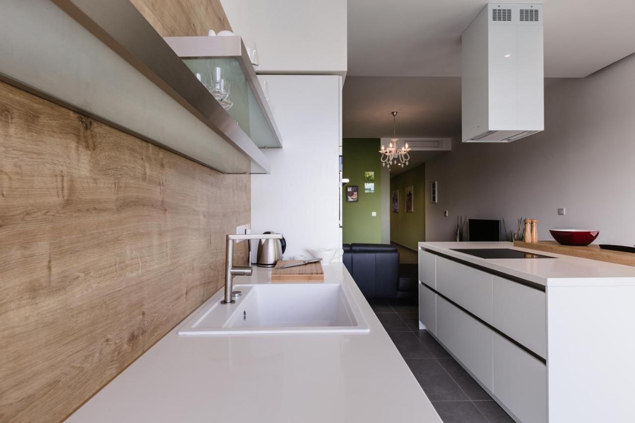 Appartamento Splendid Seaside Retreat On Spinola Bay San Giuliano Esterno foto