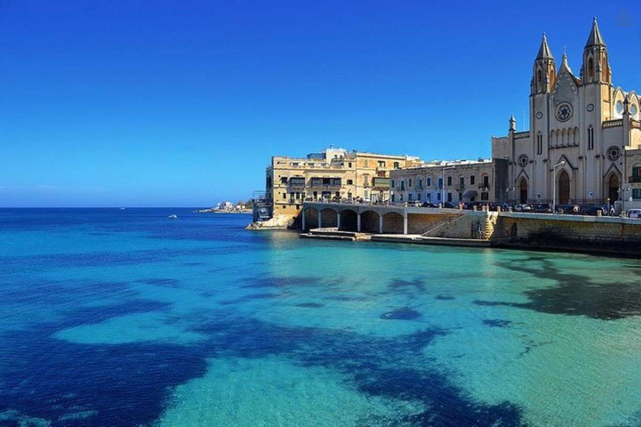 Appartamento Splendid Seaside Retreat On Spinola Bay San Giuliano Esterno foto