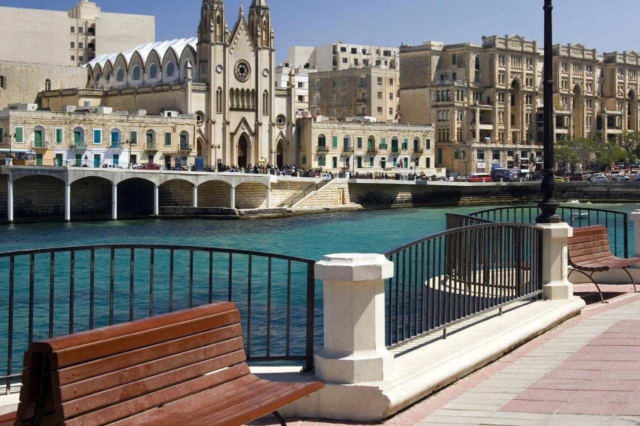 Appartamento Splendid Seaside Retreat On Spinola Bay San Giuliano Esterno foto