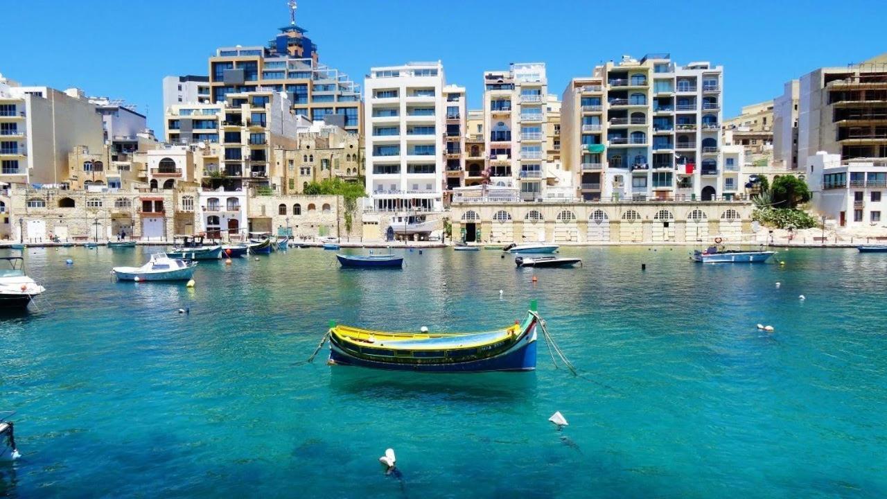 Appartamento Splendid Seaside Retreat On Spinola Bay San Giuliano Esterno foto